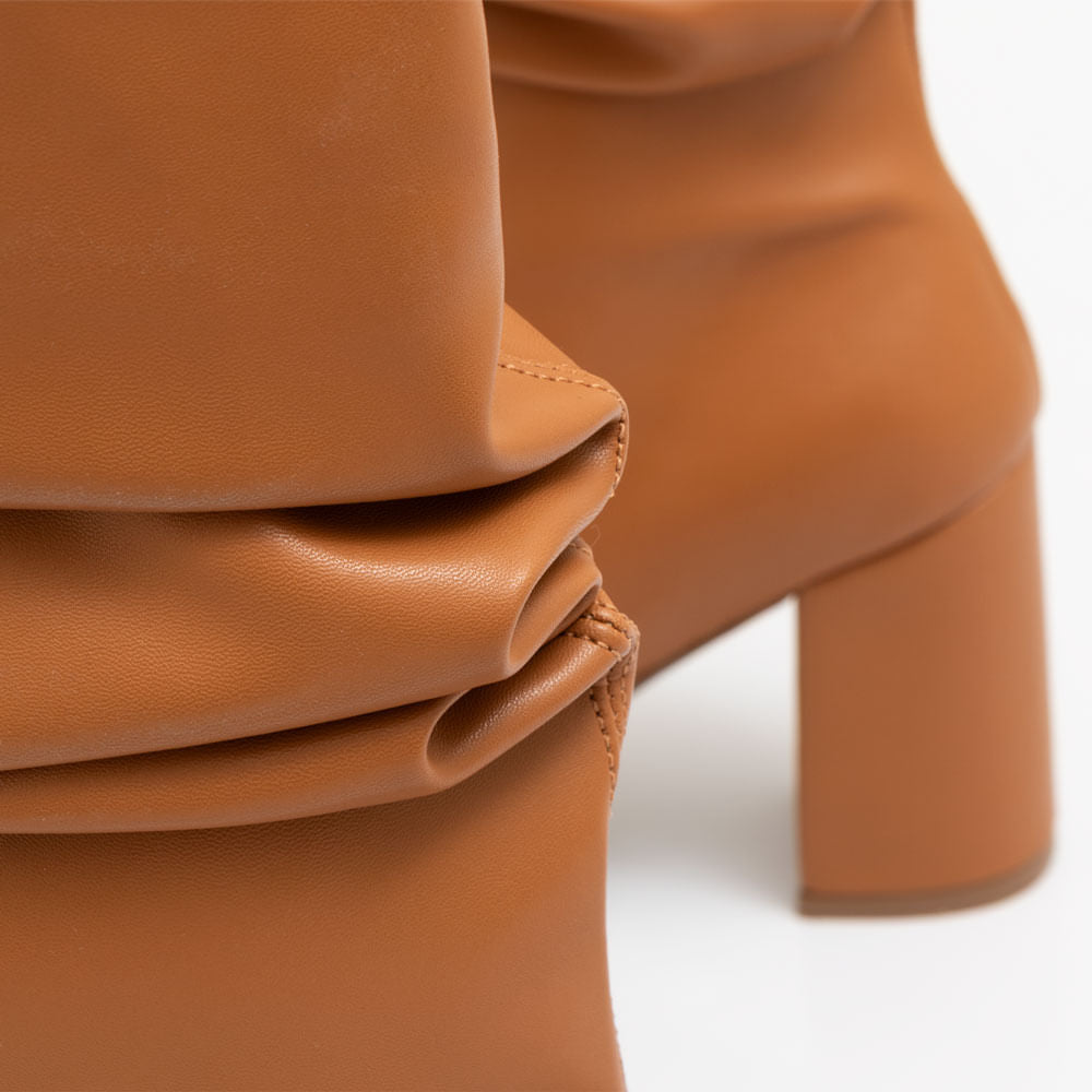 Bota Caramelo Slouchy